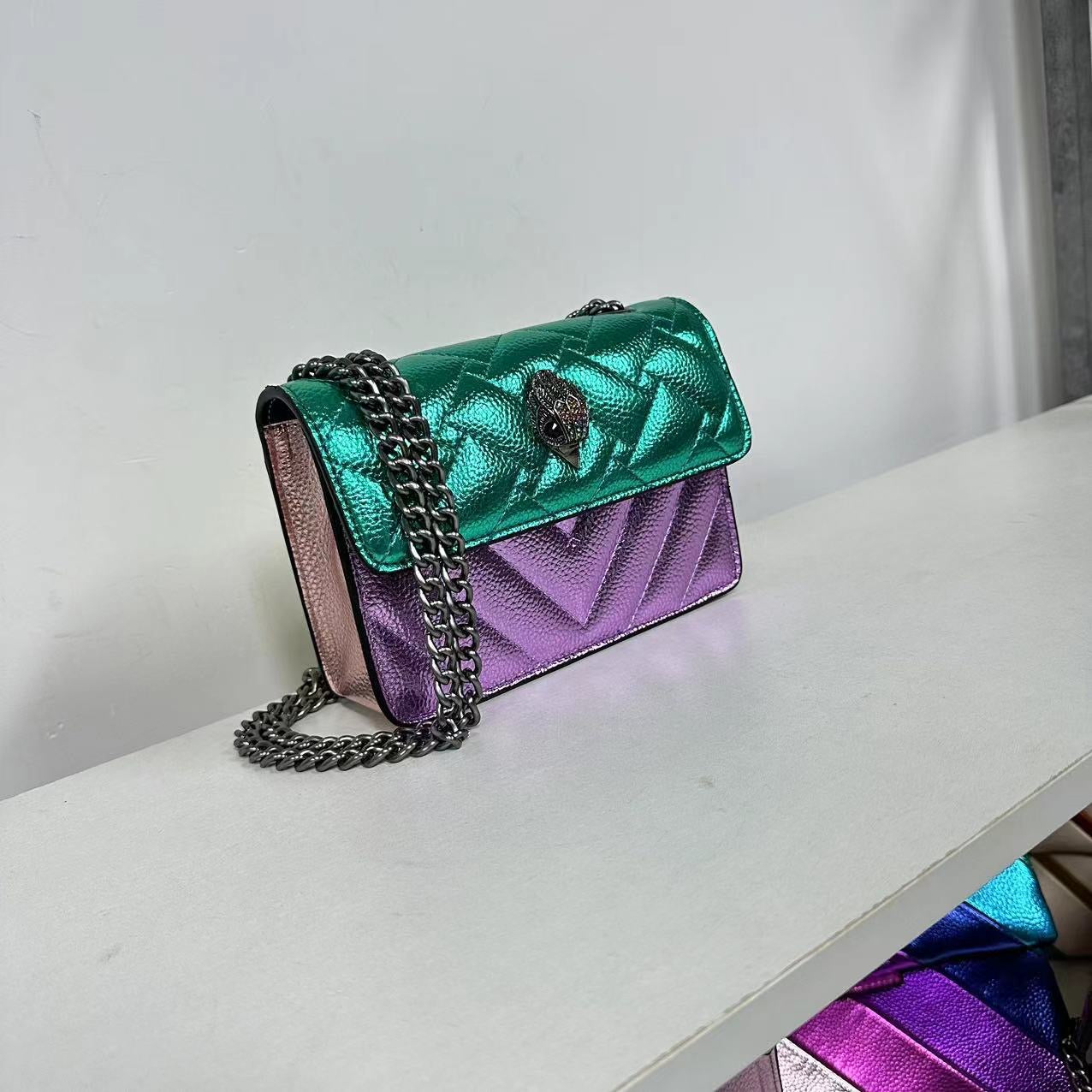 Kurt sling bag
