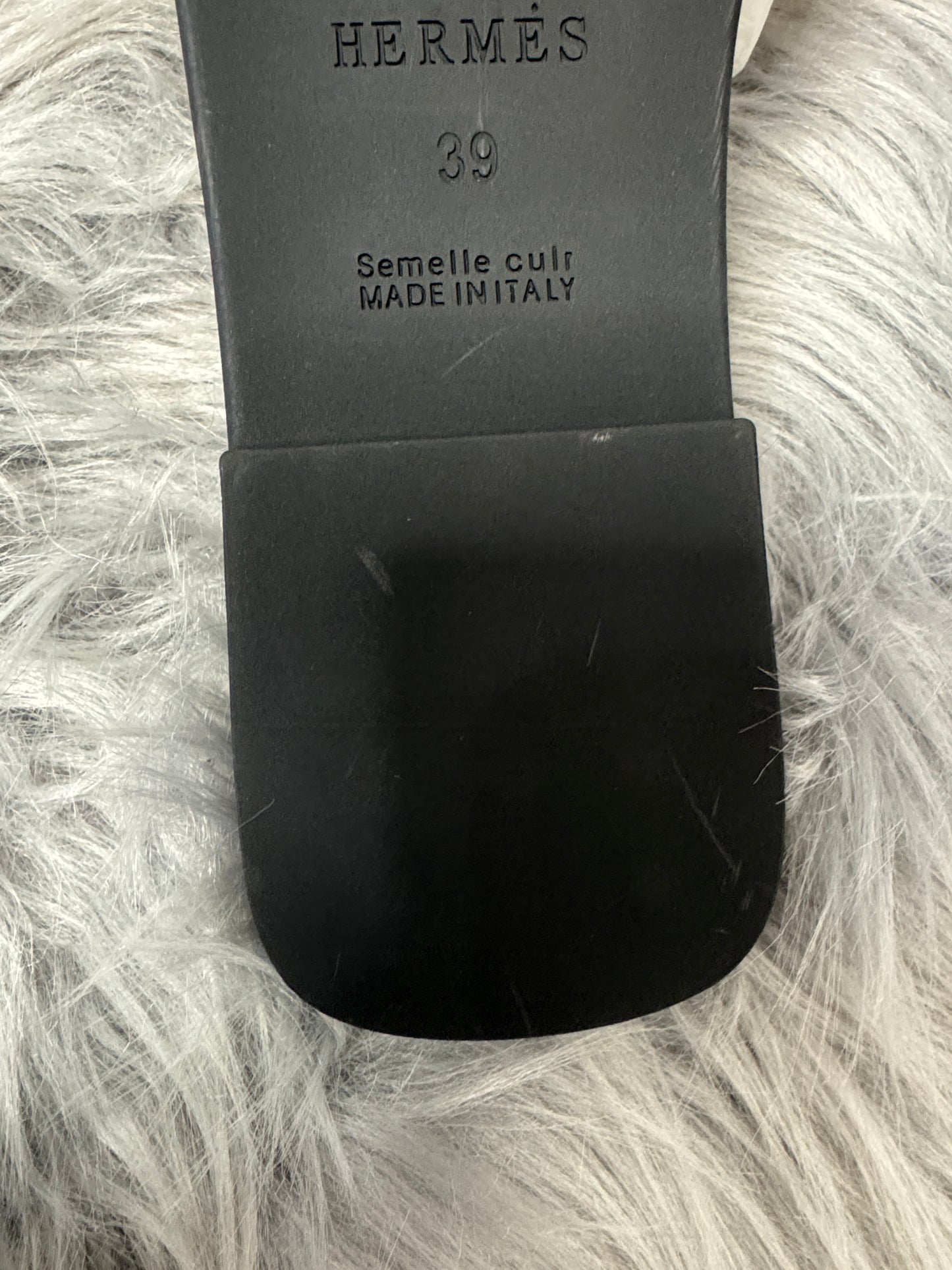 The H inspired slips